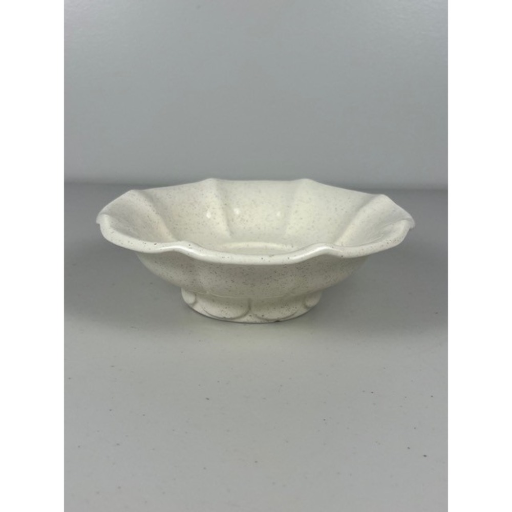 McCoy Pottery Speckled White Scalloped Footed Bowl Vintage Ceramic 7.75 Inch